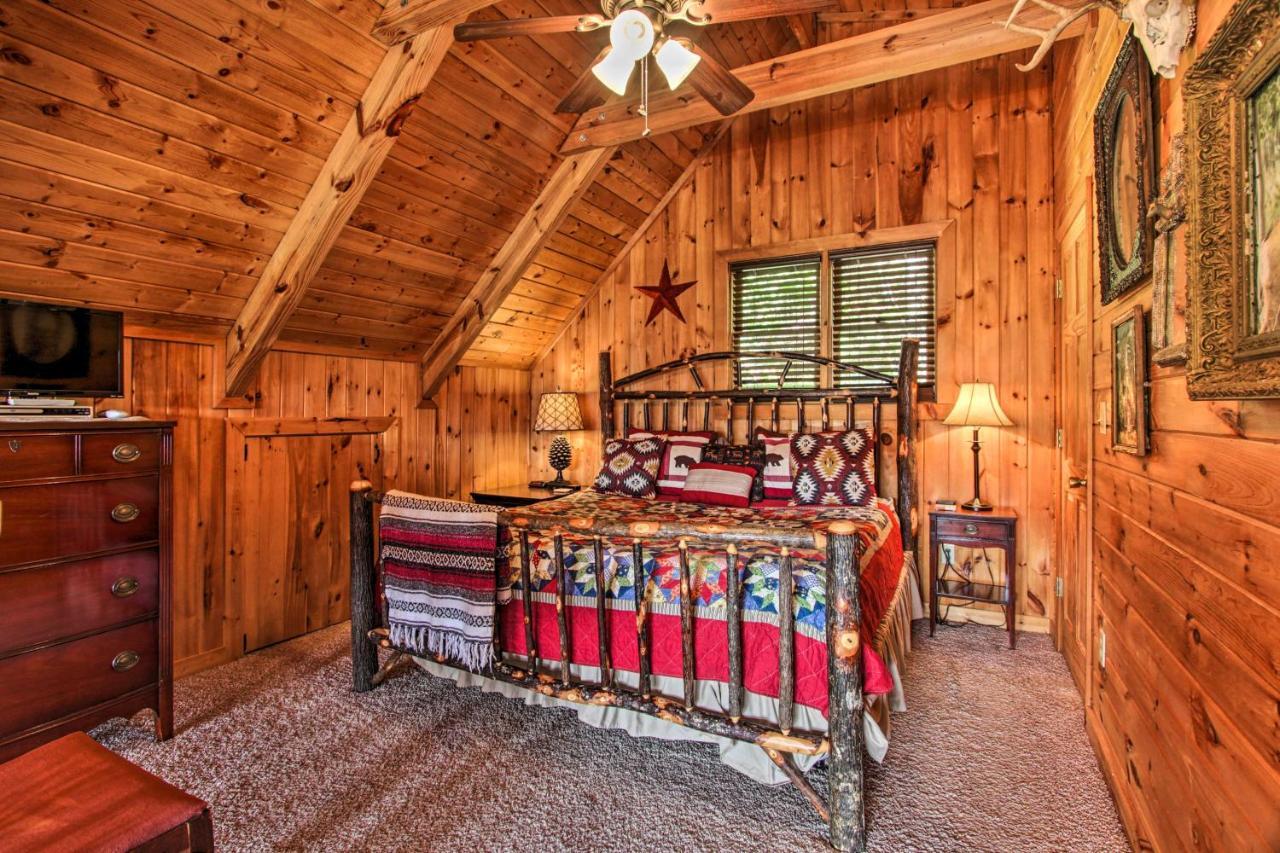 Pigeon Forge Scenic Solitude With Private Hot Tub! المظهر الخارجي الصورة
