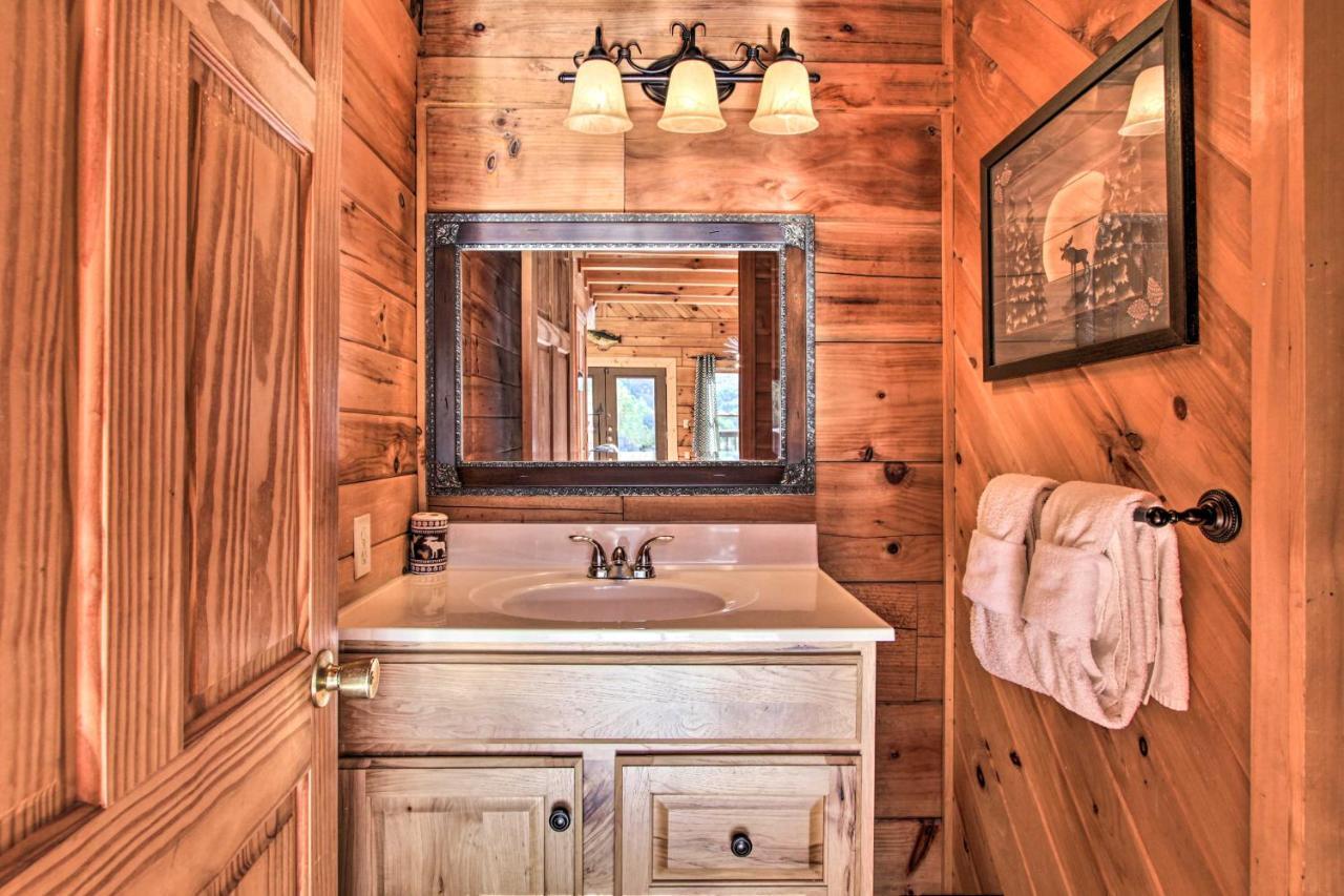 Pigeon Forge Scenic Solitude With Private Hot Tub! المظهر الخارجي الصورة